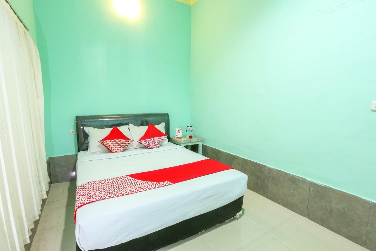 Oyo 1322 Mentari Homestay Gili Trawangan Extérieur photo